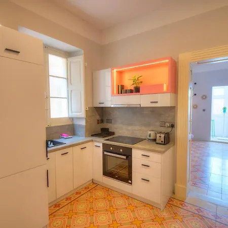 Beautiful One Bedroom Seafront Vpal1-1 Appartamento