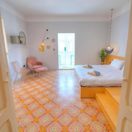 Beautiful One Bedroom Seafront Vpal1-1 *