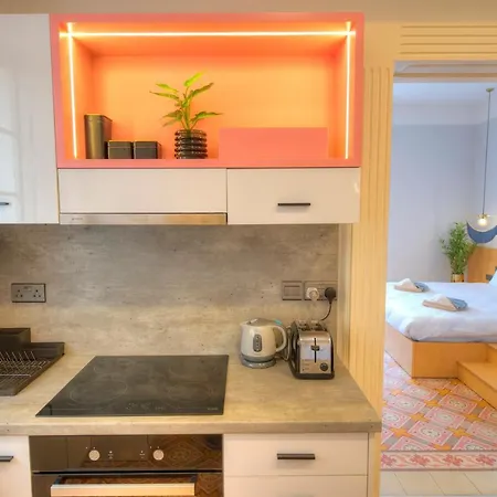 Beautiful One Bedroom Seafront Vpal1-1 *