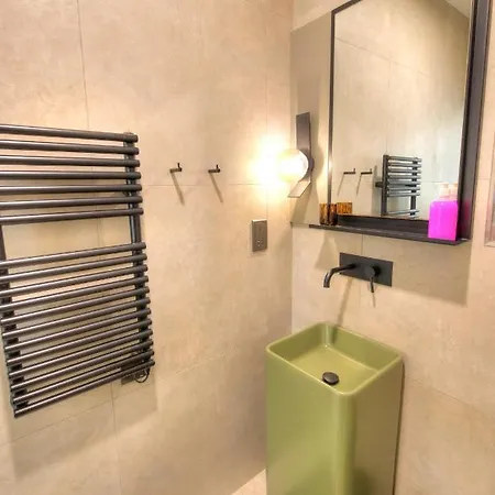 Lejlighed Beautiful One Bedroom Seafront Vpal1-1