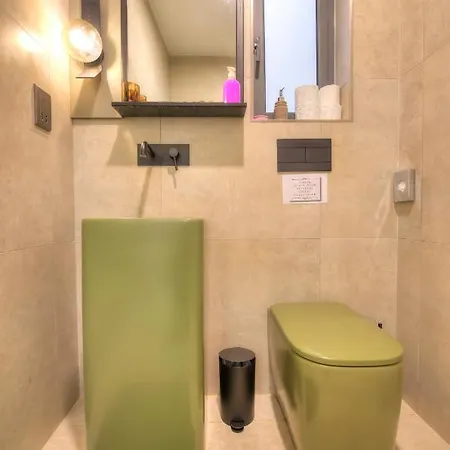 Beautiful One Bedroom Seafront Vpal1-1 Apartman *