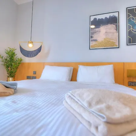 Beautiful One Bedroom Seafront Vpal1-1 *