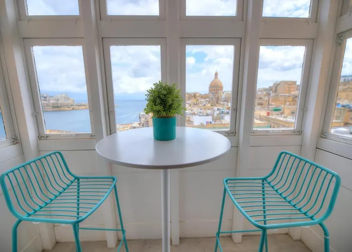 Beautiful One Bedroom Seafront Vpal1-1 Appartamento Floriana
