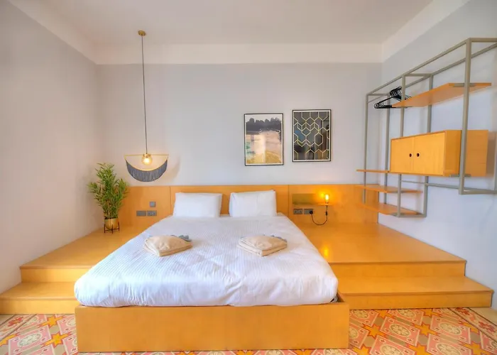 Beautiful One Bedroom Seafront Vpal1-1 * Il-Furjana