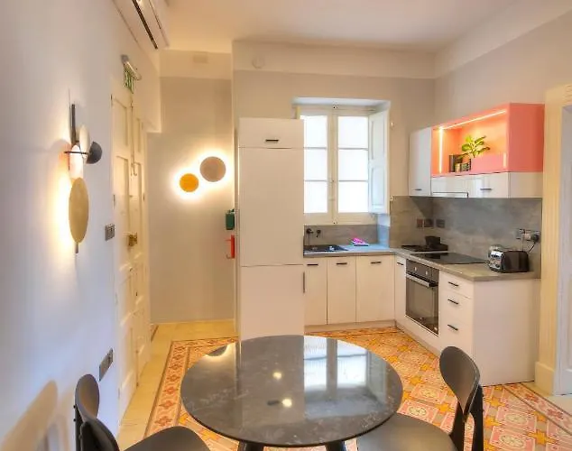 Lägenhet Beautiful One Bedroom Seafront Vpal1-1