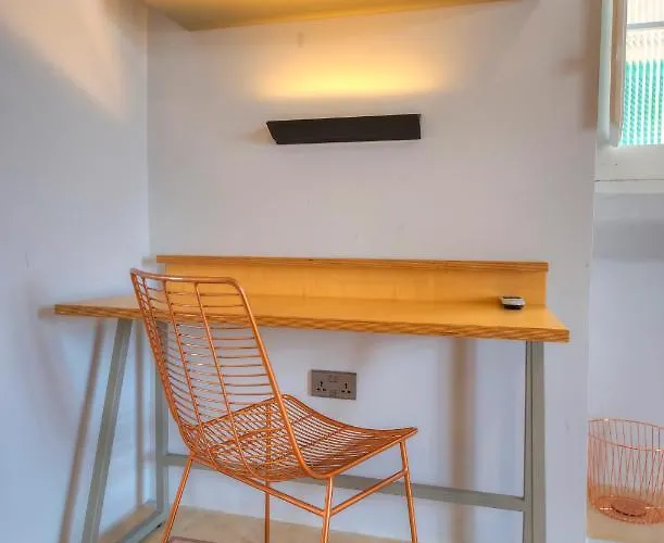 Beautiful One Bedroom Seafront Vpal1-1 Floriana