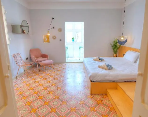 Beautiful One Bedroom Seafront Vpal1-1 *