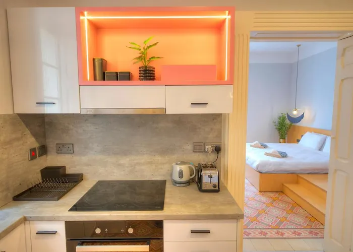 Beautiful One Bedroom Seafront Vpal1-1 *