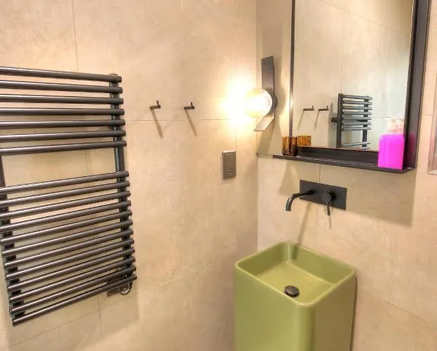 Appartamento Beautiful One Bedroom Seafront Vpal1-1