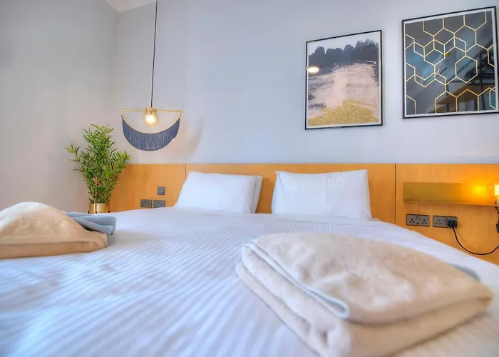 Beautiful One Bedroom Seafront Vpal1-1 *